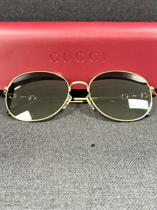 Gucci Gold Frame Round Sunglasses with Black Lenses main image 5